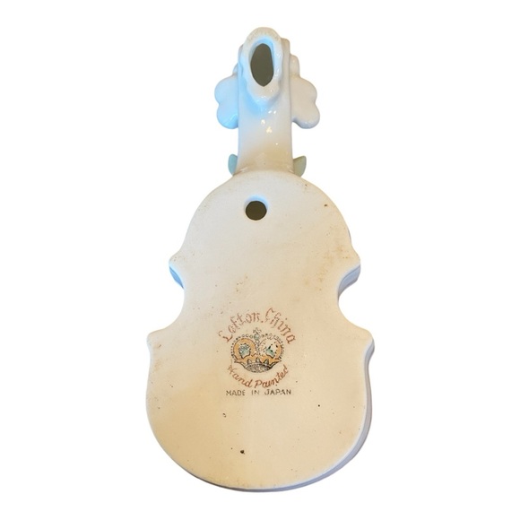 Vintage porcelain violin figure by Lefton China hand painted in Japan. - Picture 6 of 6